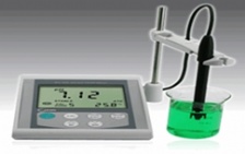  在進(jìn)行pH測試時，探頭與儀器設(shè)置應(yīng)注意哪些問題？