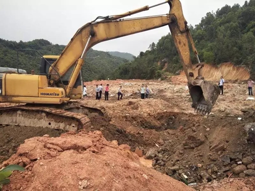 廣州海滔環(huán)?？萍加邢薰鹃L(zhǎng)期非法傾倒污泥